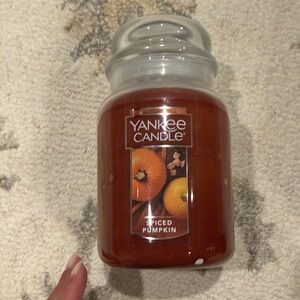 Yankee Candle Spiced Pumpkin Orange Jar